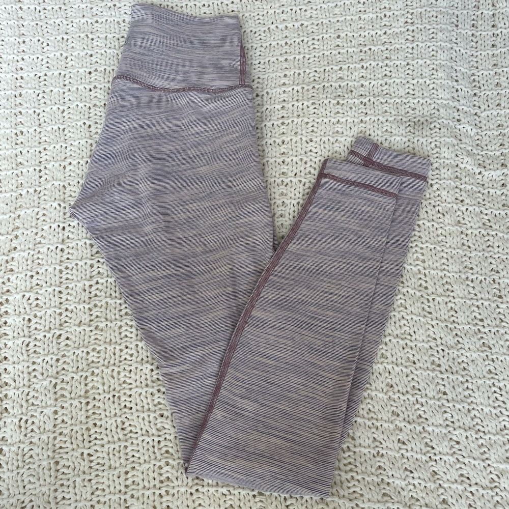 SOLD Lululemon Wunder Under High-Rise Tight 28"